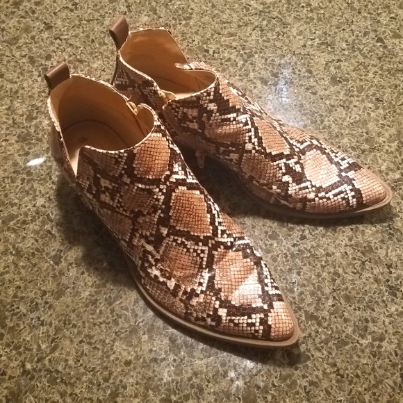 Python booties - Picture 2 of 11